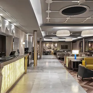 Titanic Comfort Mitte Hotel Berlín